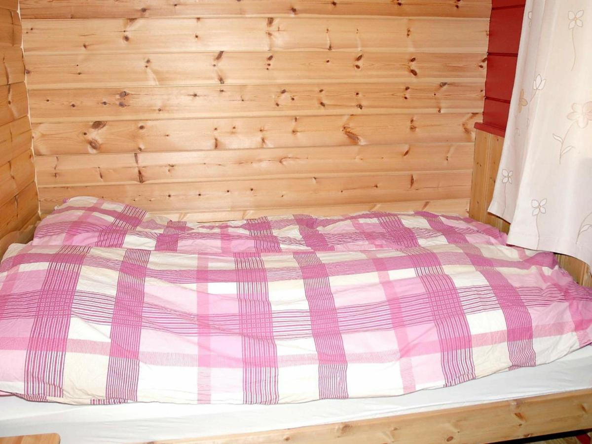 Three-Bedroom Holiday Home In Isfjorden Torvik Zewnętrze zdjęcie